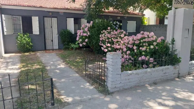 Dúplex en venta - 2 Dormitorios 2 Baños - 200Mts2 - Santa Teresita 1