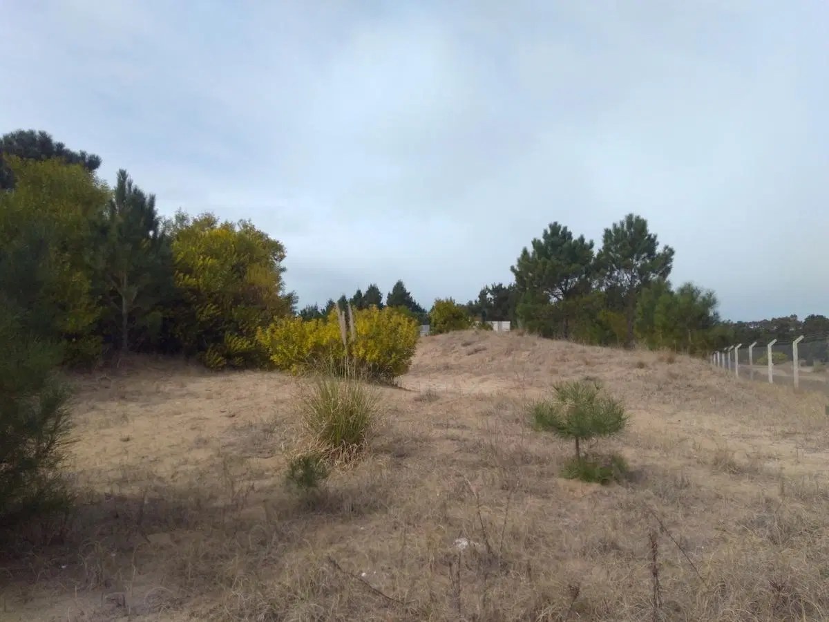 Terreno en venta - 850Mts2 - Barrio Ecuestre, Costa Esmeralda 2