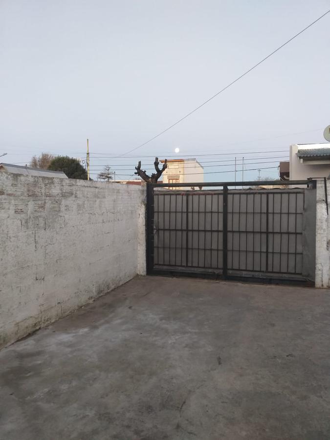 PH en venta - 3 dormitorios 1 baño - Cochera - 200mts2 - Mar Del Plata