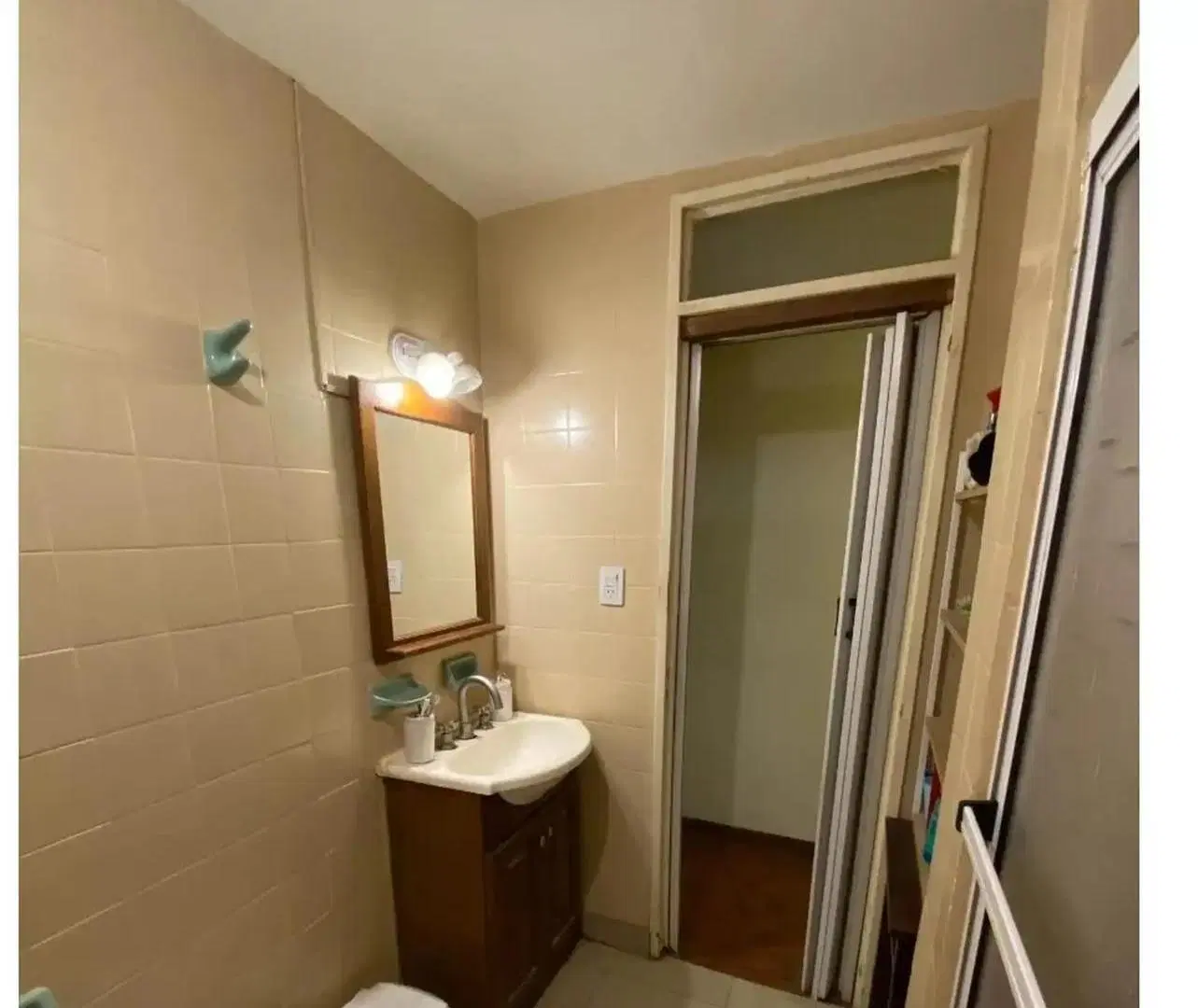 Departamento en venta - 2 Dormitorios 1 Baño - 70mts2 - Villa Lynch 1