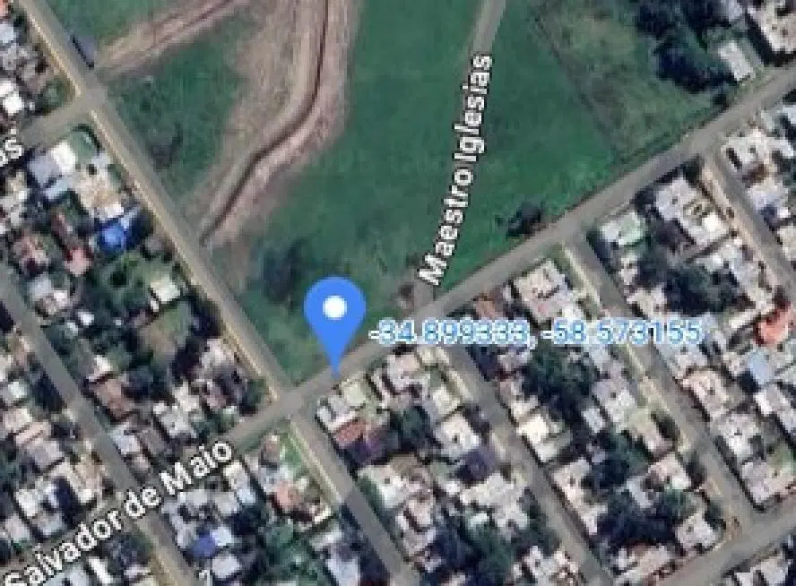 Casa en venta - 2 Dormitorios 1 Baño - Ezeiza 2