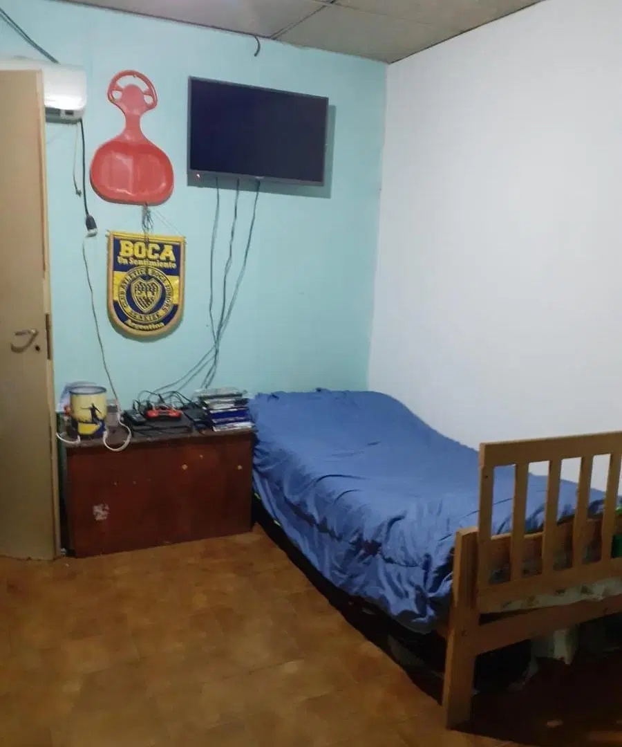 Casa en venta - 5 Dormitorios 2 Baños - 112Mts2 - La Plata 5