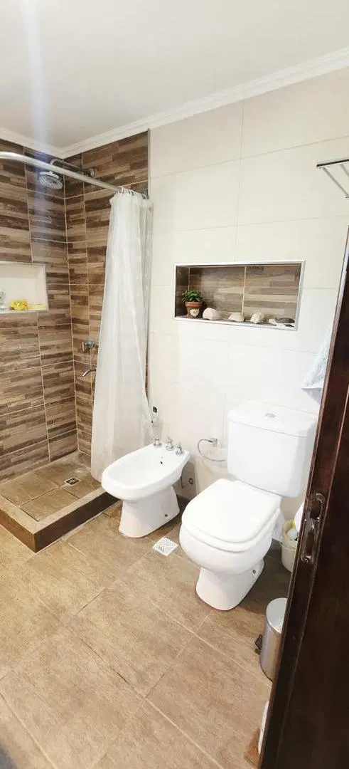 Casa en alquiler temporario - 2 Dormitorios 1 Baño - La Caleta 4