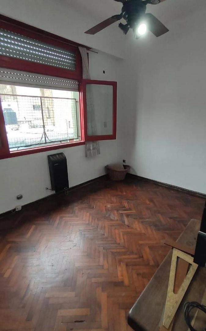 Departamento en venta - 2 Dormitorios - 1 Baño - 94mts2 - Villa Crespo