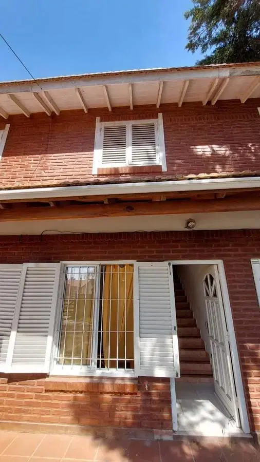 Departamento en venta - 2 dormitorios 2 baños - cochera - 130 mts2 - Mar Del Tuyu 1