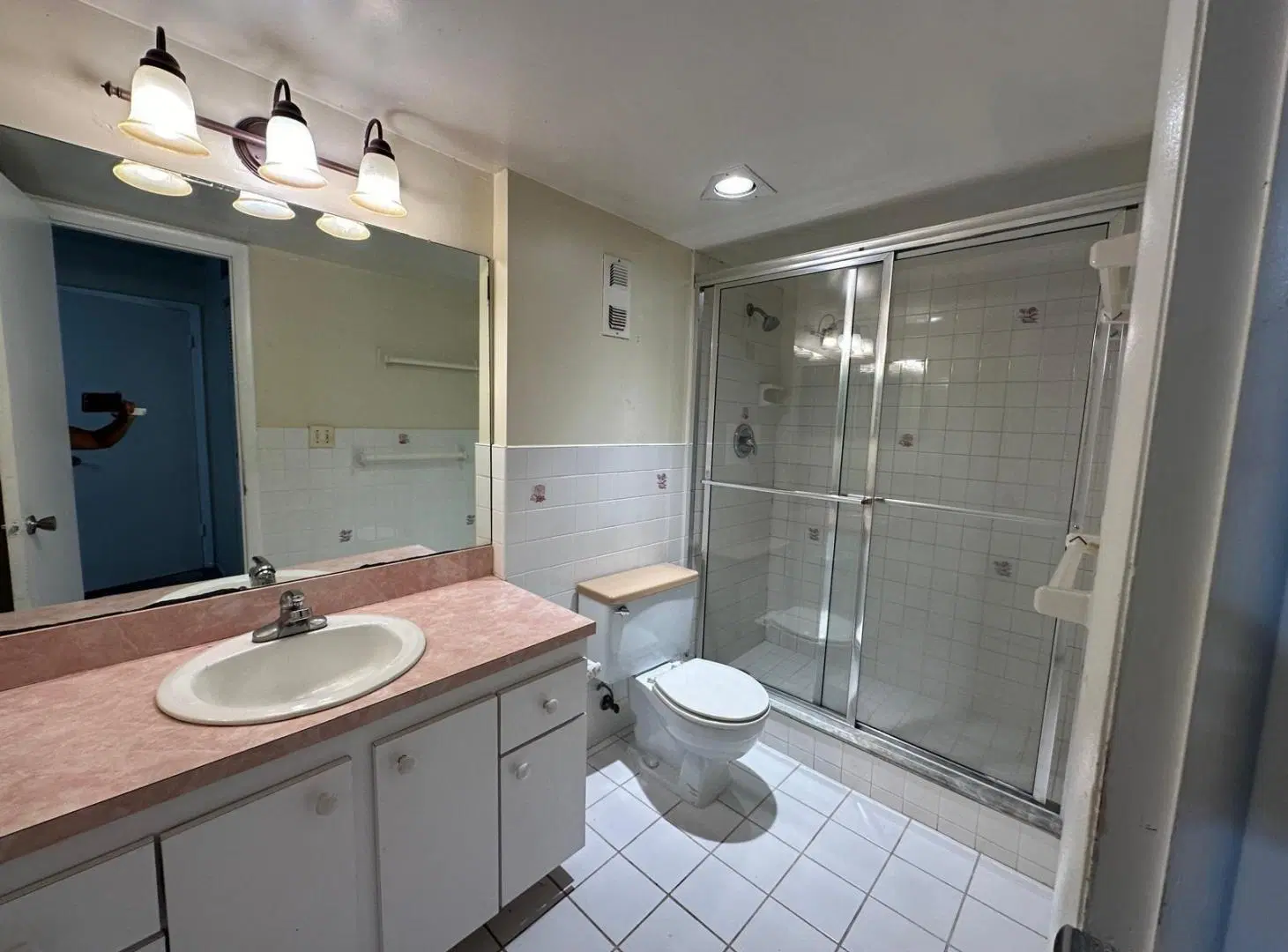 Departamento en venta - 2 Dormitorios 2 Baños - Lauderhill 2