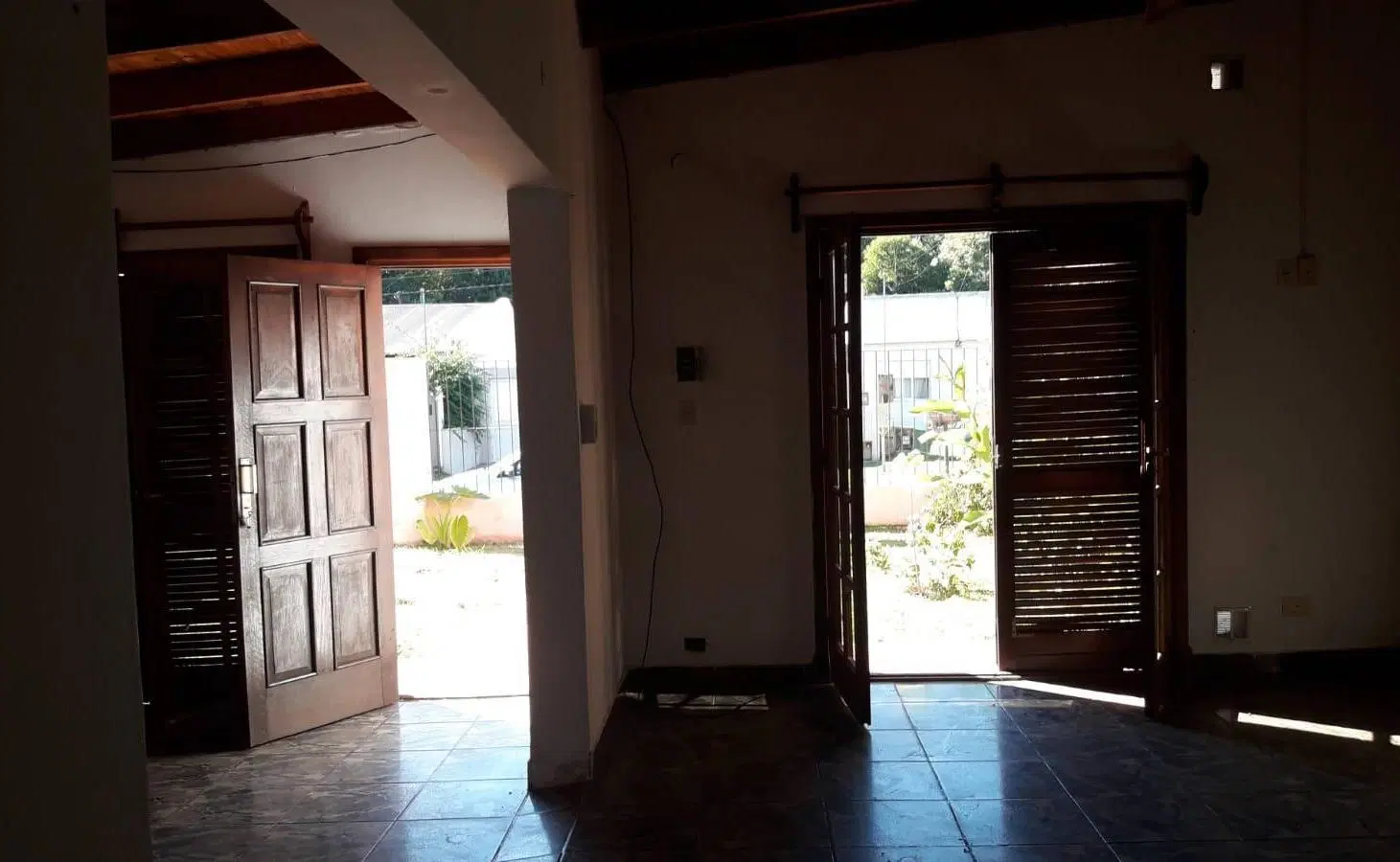 Casa en venta - 1 Dormitorio 1 Baño - 300Mts2 - Castelli 3