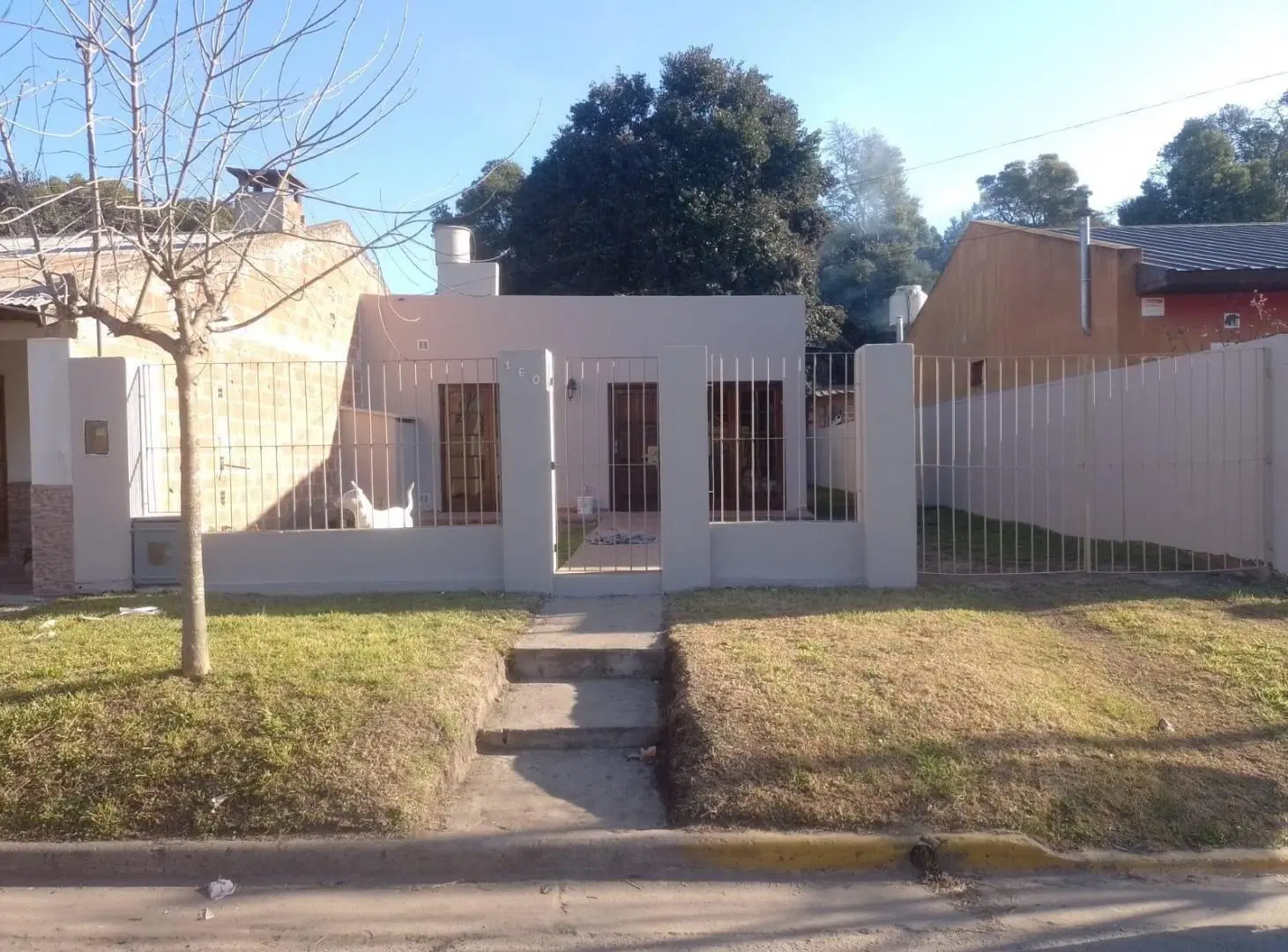 Casa en venta - 1 Dormitorio 1 Baño - 300Mts2 - Castelli 1
