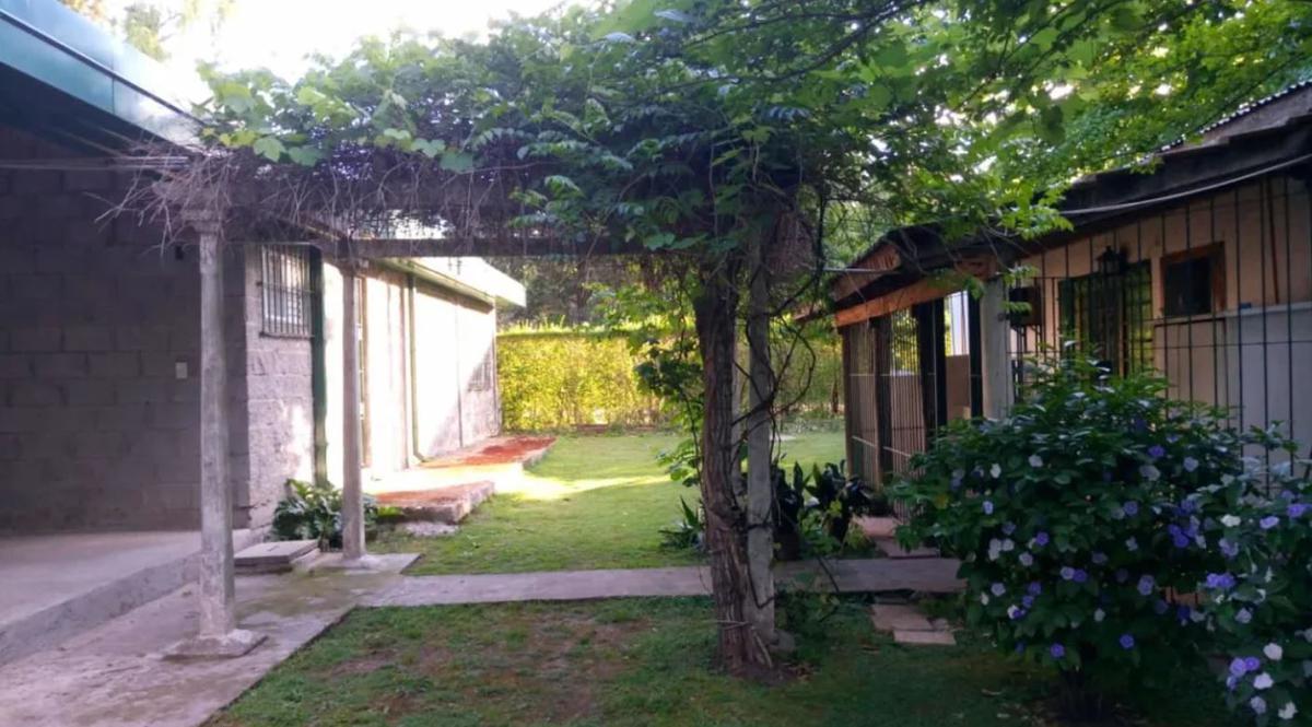 Casa quinta en venta - 3 dormitorios 2 baños - 1.471mts2 - 20 De Junio, La Matanza