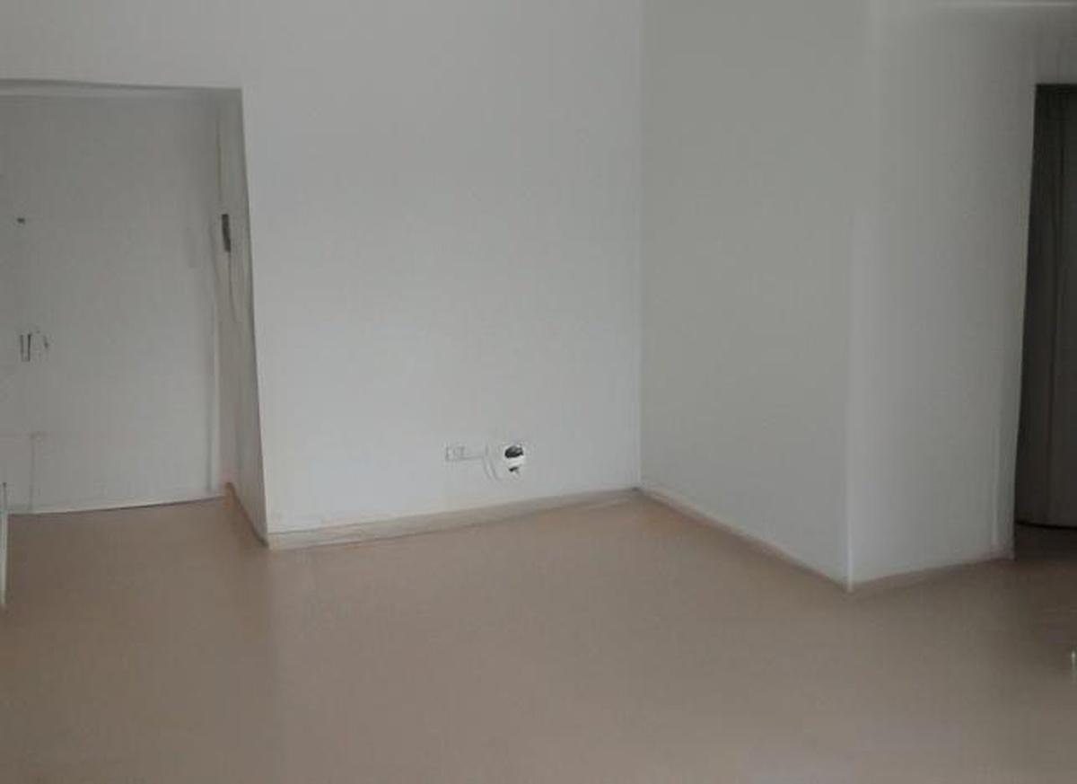 Foto de Casa en venta - 1 Dormitorio 1 Baño - 47Mts2 - Lanús, imagen 3