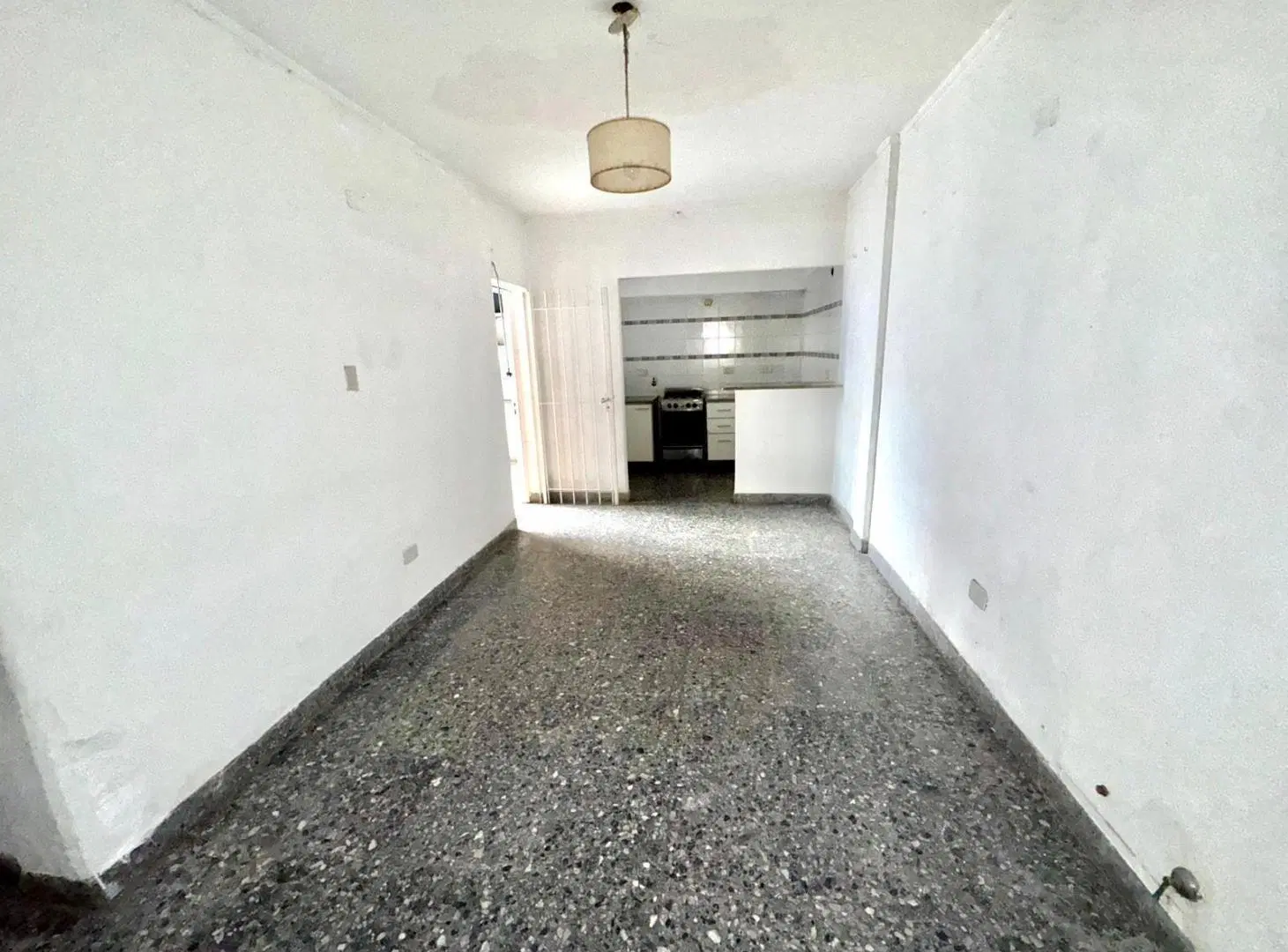 Departamento en venta - 2 Dormitorios 1 Baño - 72Mts2 - La Plata 2