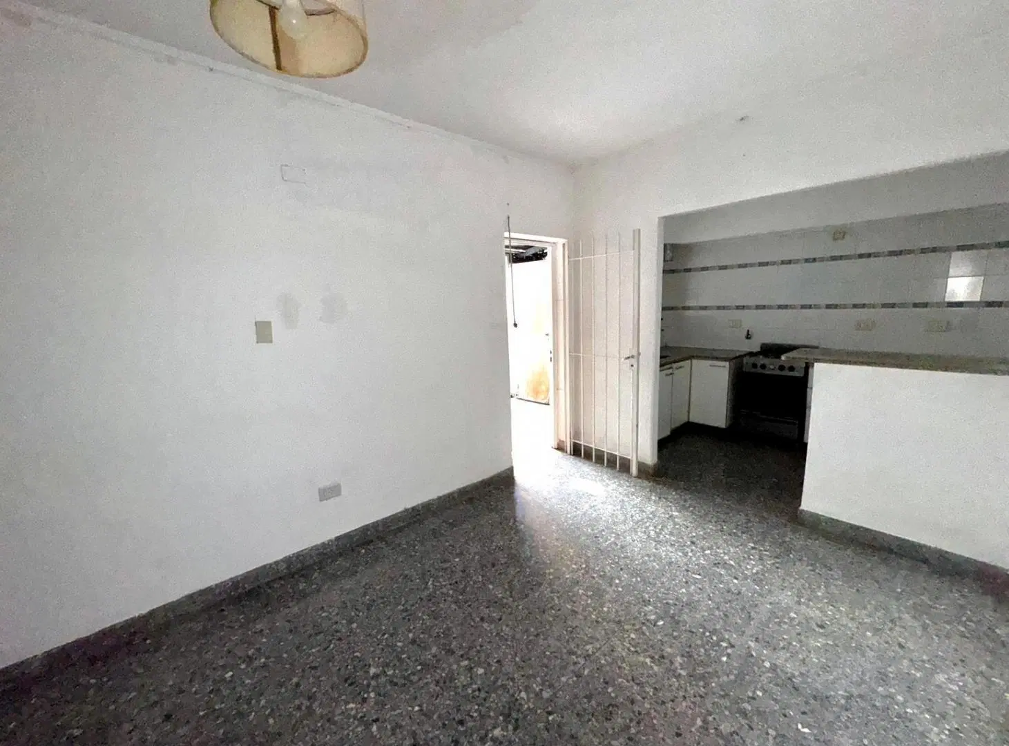 Departamento en venta - 2 Dormitorios 1 Baño - 72Mts2 - La Plata 5