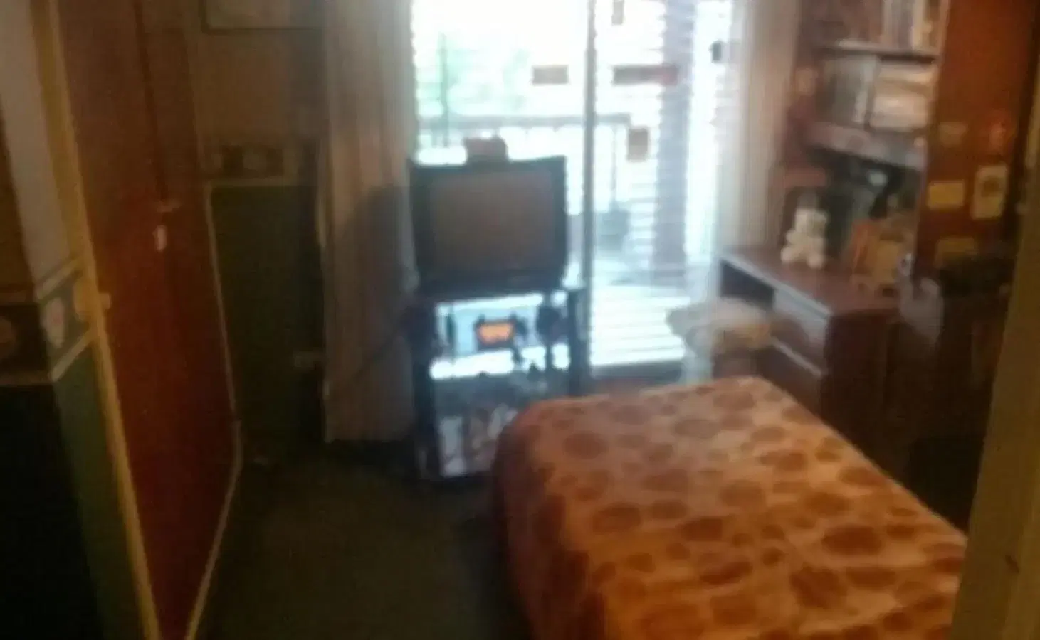 Casa en venta - 4 Dormitorios 4 Baños - Cocheras - 303Mts2 - Lanús 2