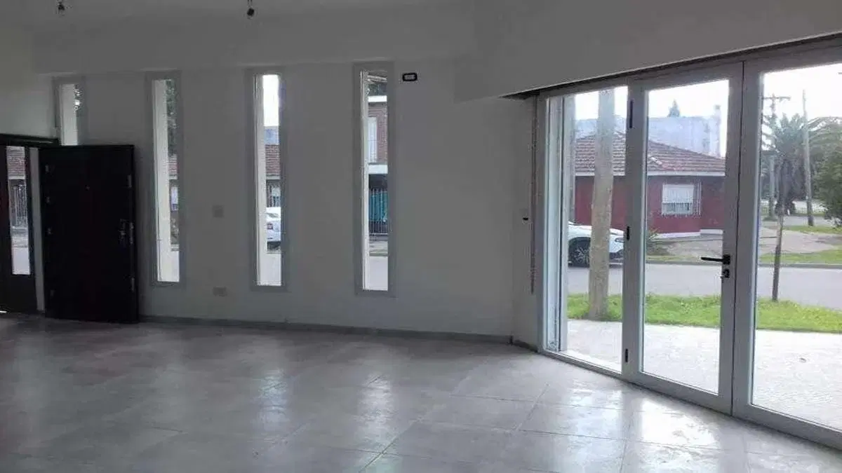 Departamento en venta - 100mts2 - Los Hornos, La Plata 2