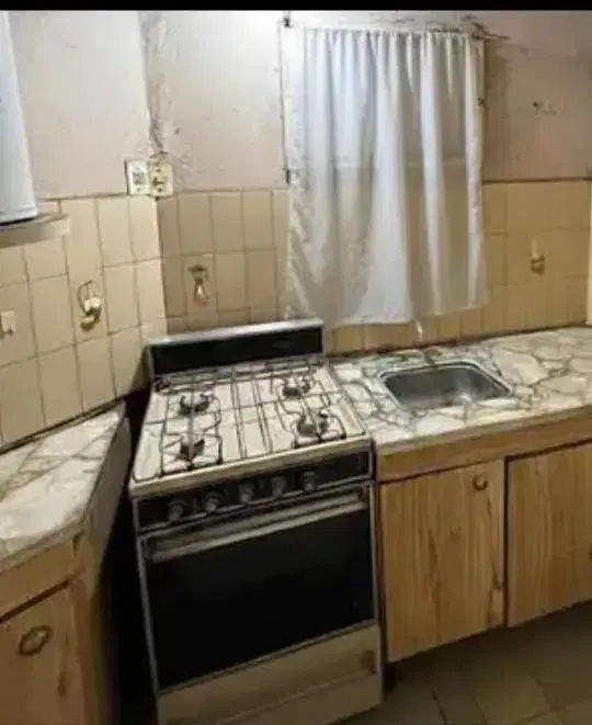 PH en venta - 1 Dormitorio 1 Baño - Morón 2