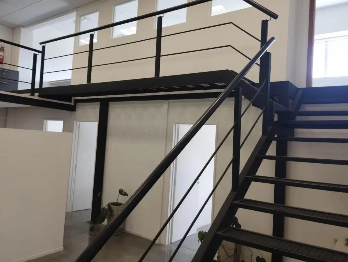 Oficina en alquiler - 4 Ambientes 2 Baños - San Isidro 3