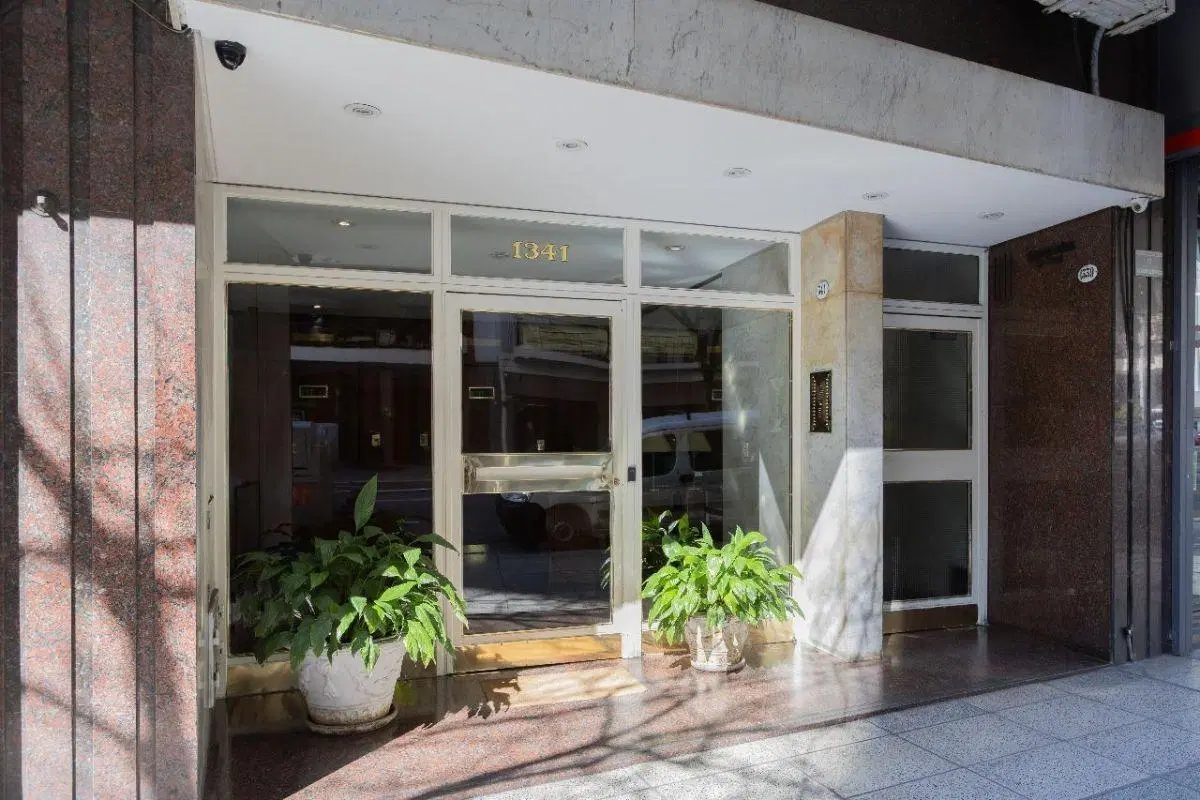 Departamento en venta - 4 Dormitorios 4 Baños - Recoleta 2