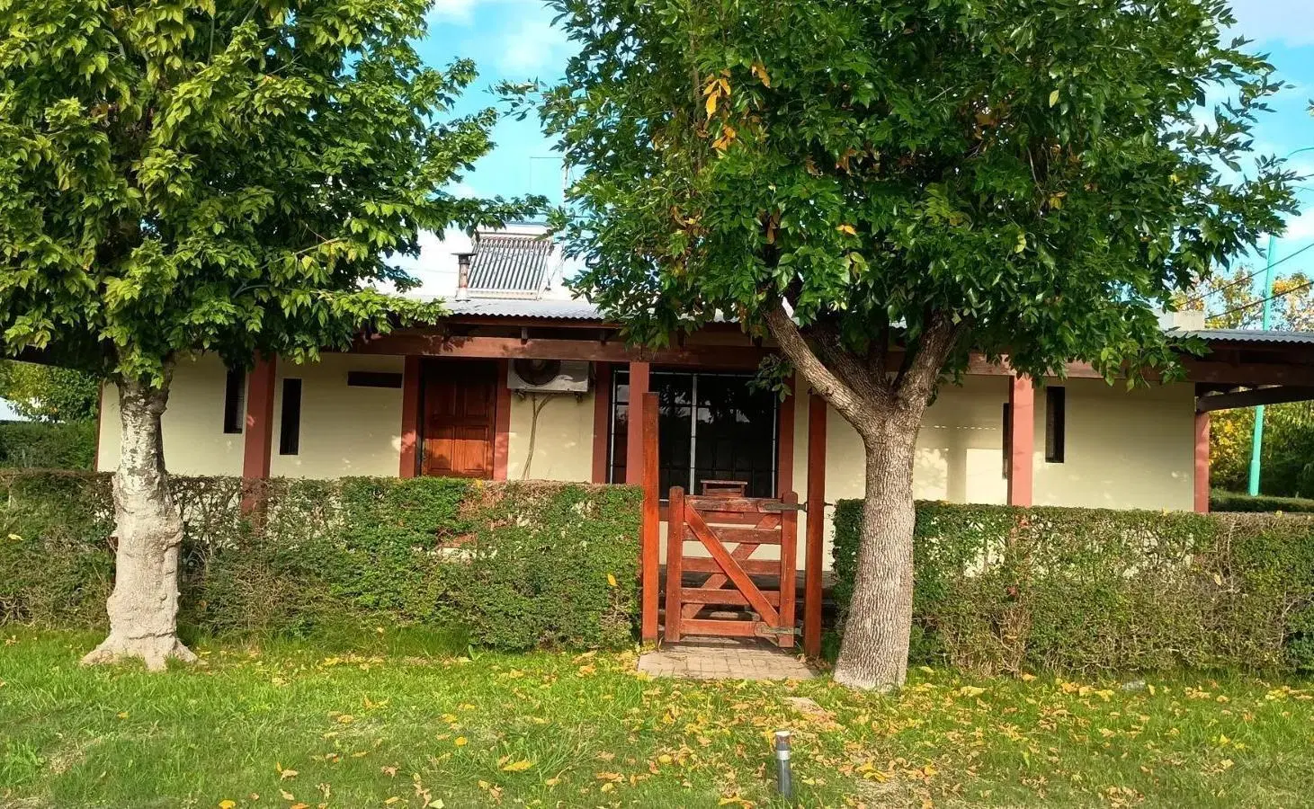 Casa en venta - 2 Dormitorios 2 Baños - Ensenada 3