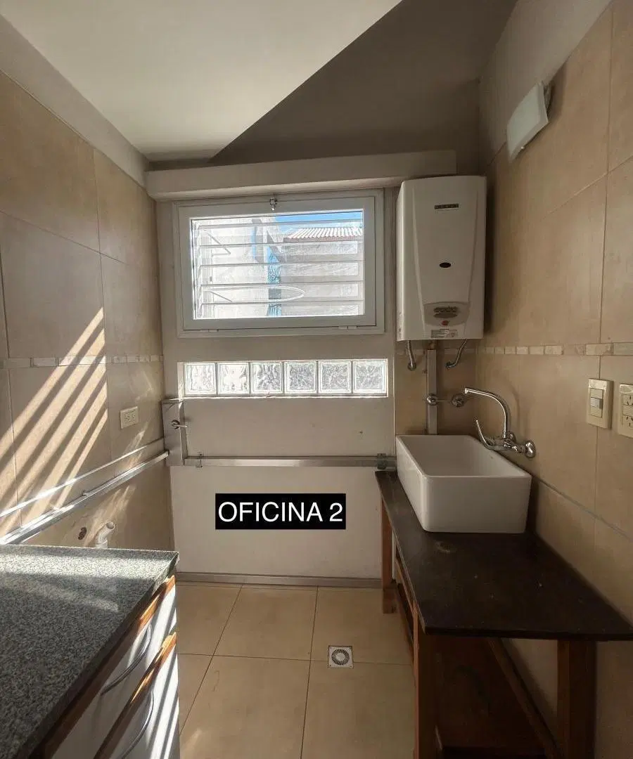 Oficina en alquiler - 2 Ambientes - Villa Urquiza 2