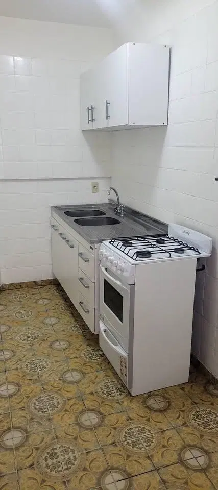 Departamento en alquiler - 1 Dormitorio 1 Baño - Villa del Parque 3
