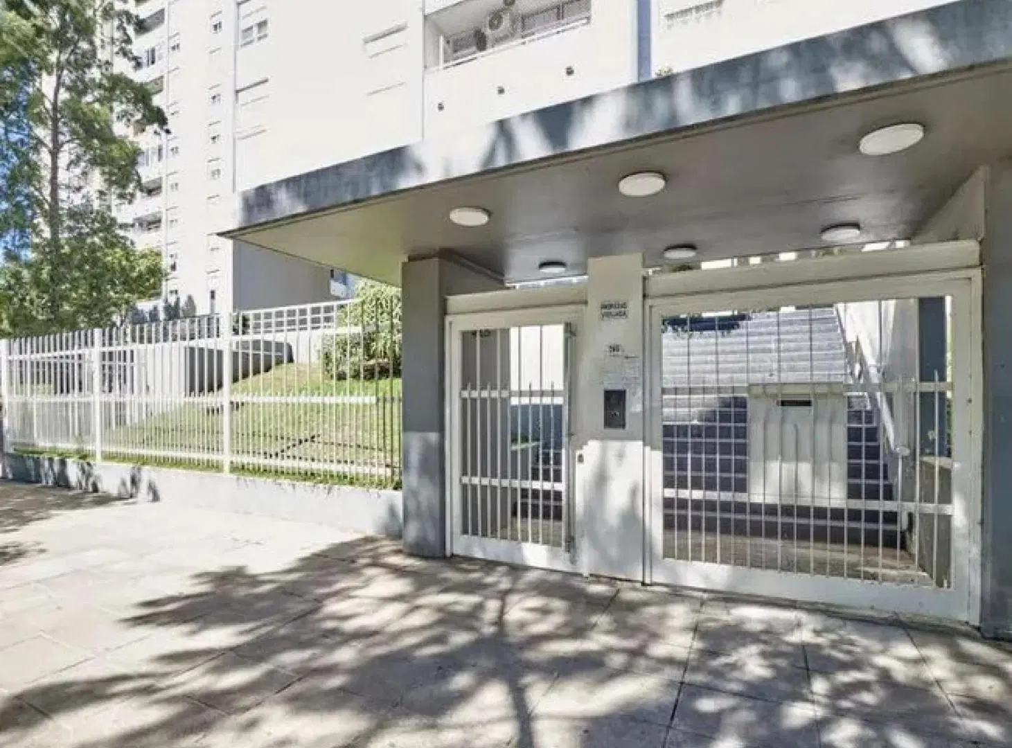 Departamento en venta - 2 Dormitorios 1 Baño - Cochera - 56Mts2 - Avellaneda 1