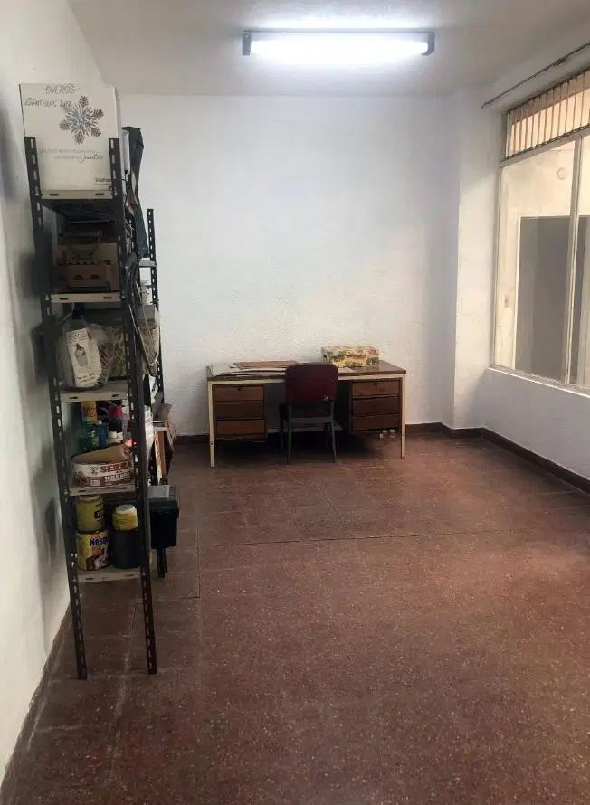 Casa en Venta - 3 Dormitorios 3 Baños - Cochera - Galpón - 246.55mts2 - Flores 3