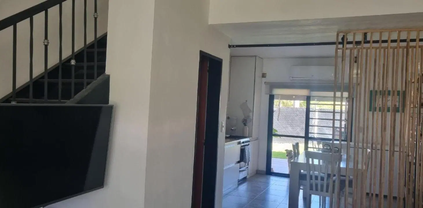 Dúplex en venta - 2 Dormitorios 2 Baños - Moreno 5