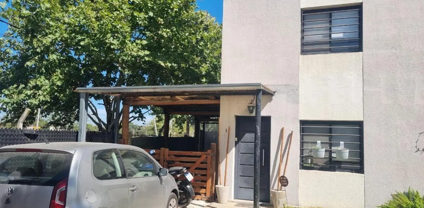 Dúplex en venta - 2 Dormitorios 2 Baños - Moreno 3
