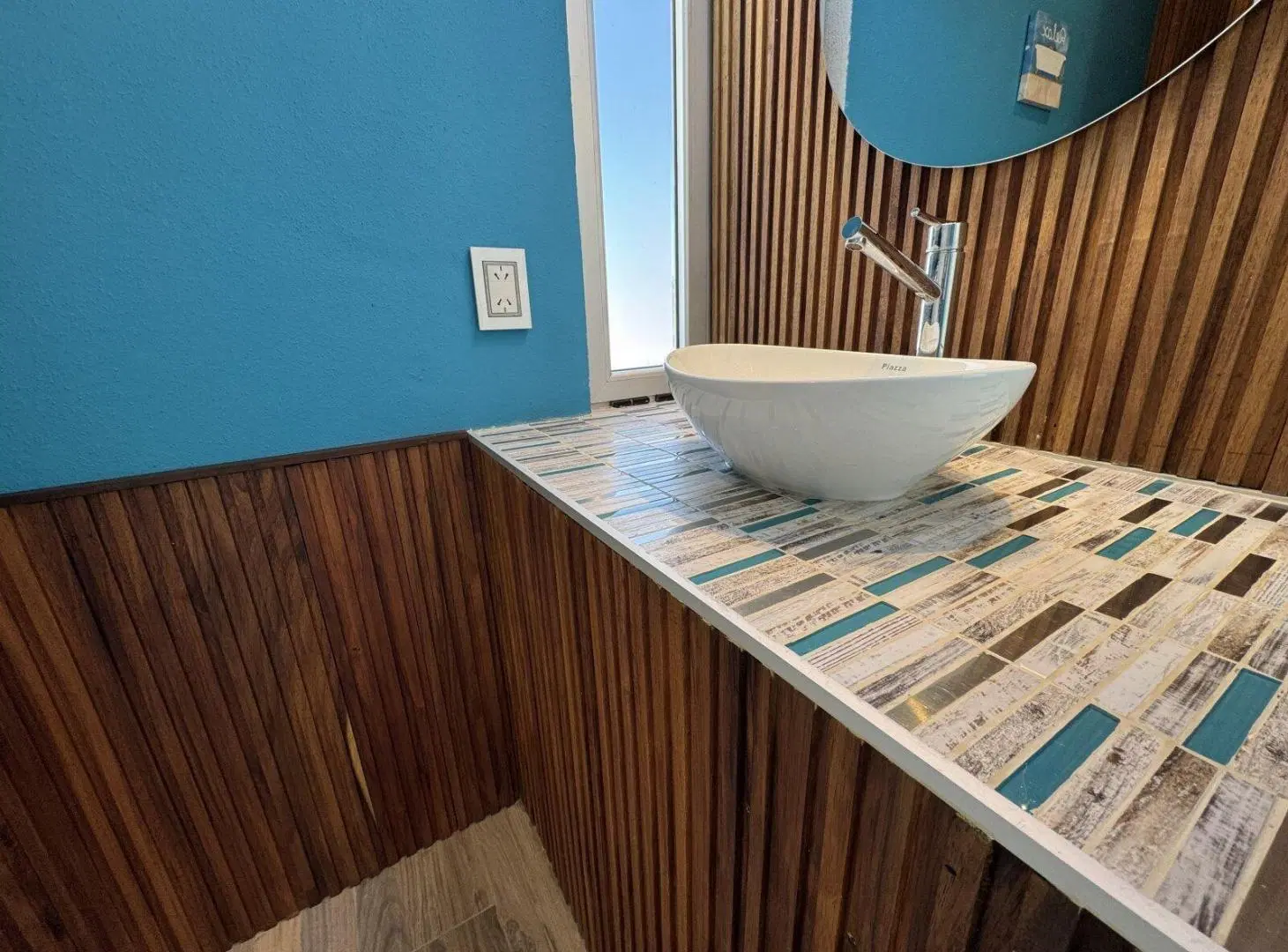 Casa en venta - 4 Dormitorios 5 Baños - Deportivo I 8