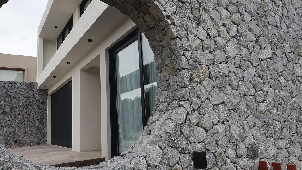 Casa en venta - 5 Dormitorios 7 Baños - Marítimo I 4