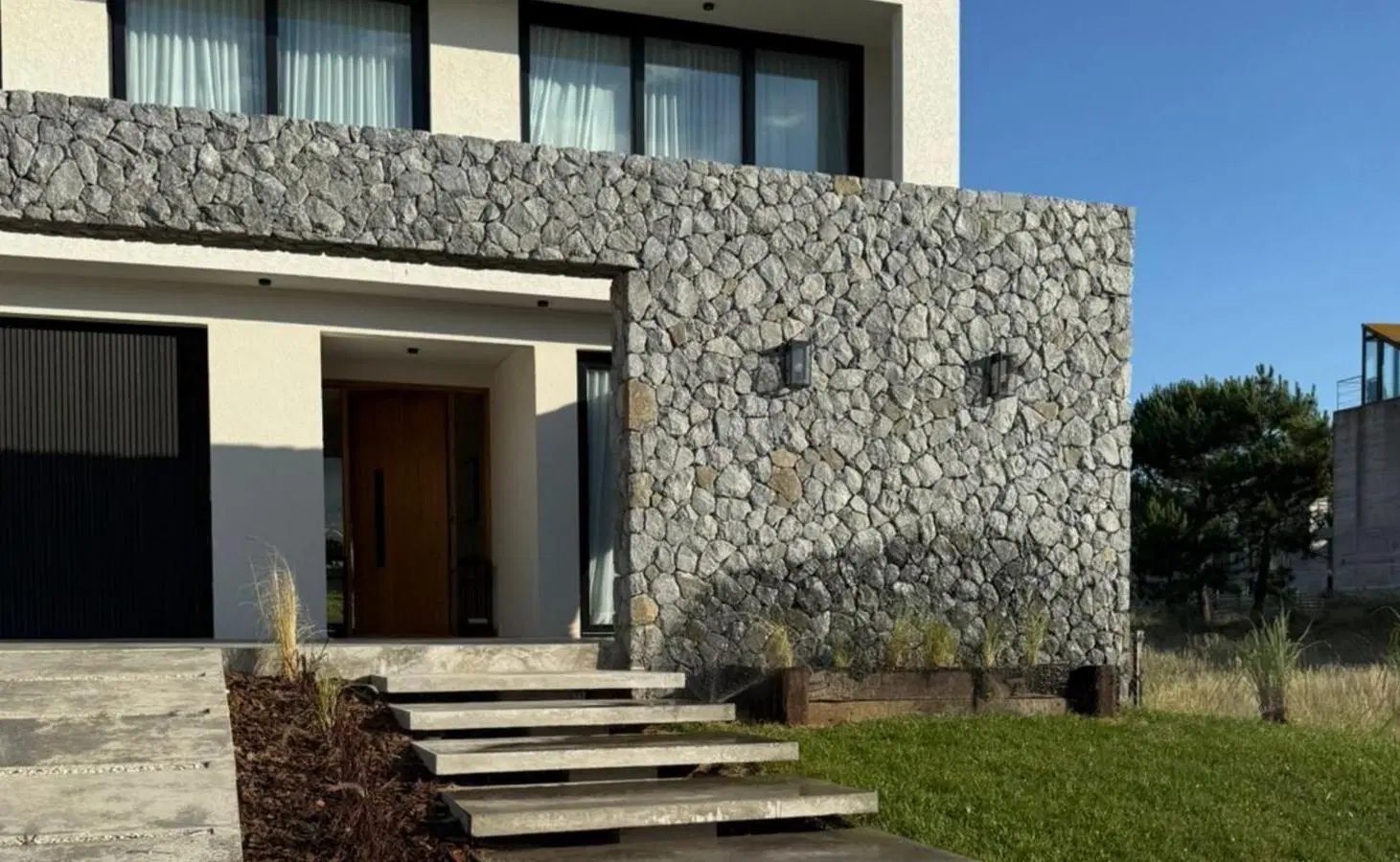 Casa en venta - 5 Dormitorios 7 Baños - Marítimo I 5