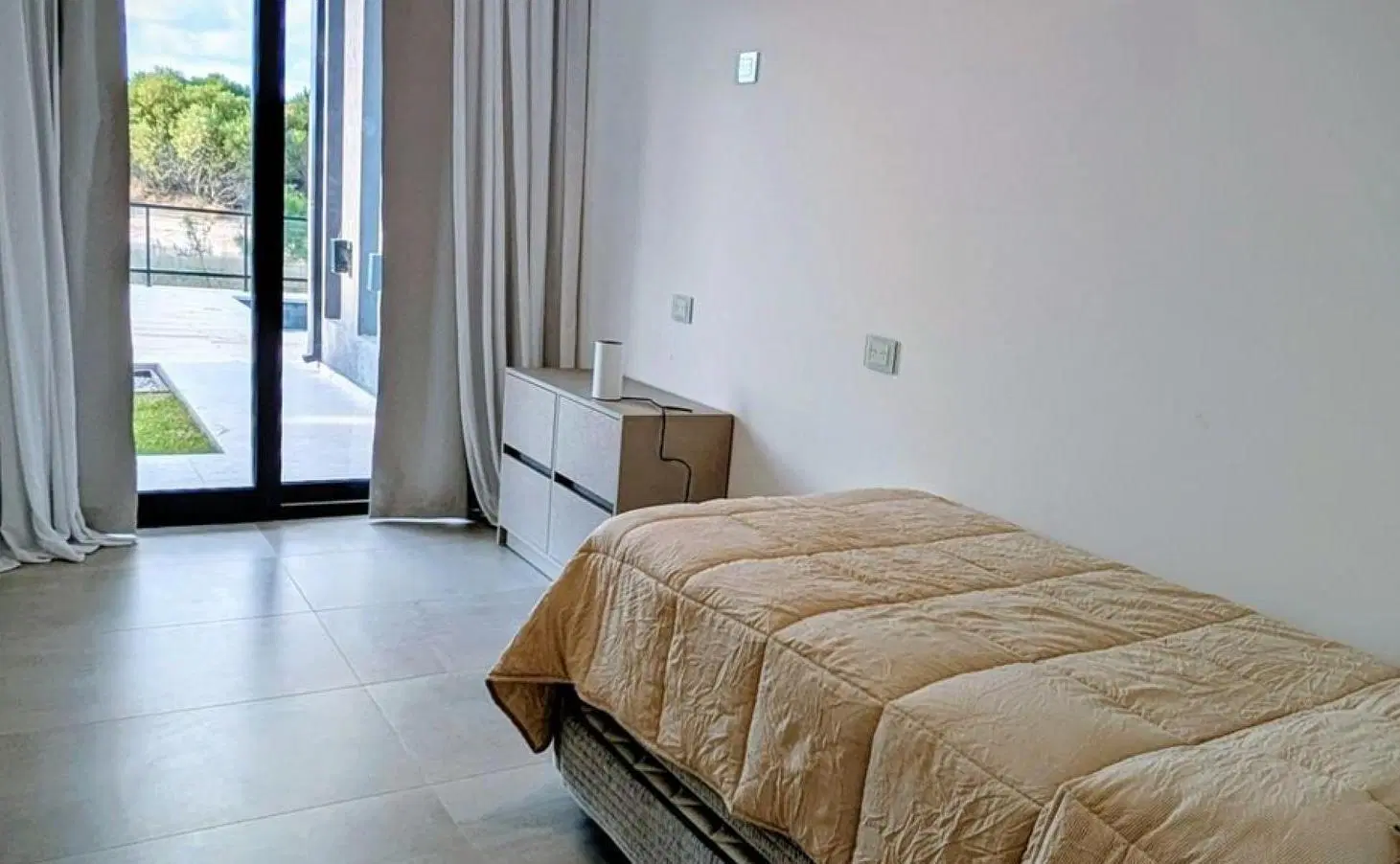 Casa en venta - 5 Dormitorios 4 Baños - Golf 2 3