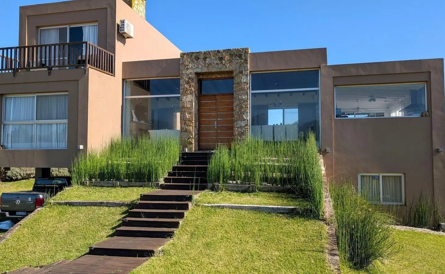Casa en venta - 4 Dormitorios 4 Baños - Residencial I 4