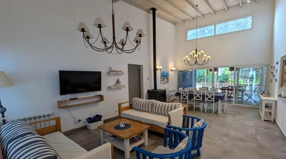 Casa en venta - 4 Dormitorios 4 Baños - Senderos IV 3