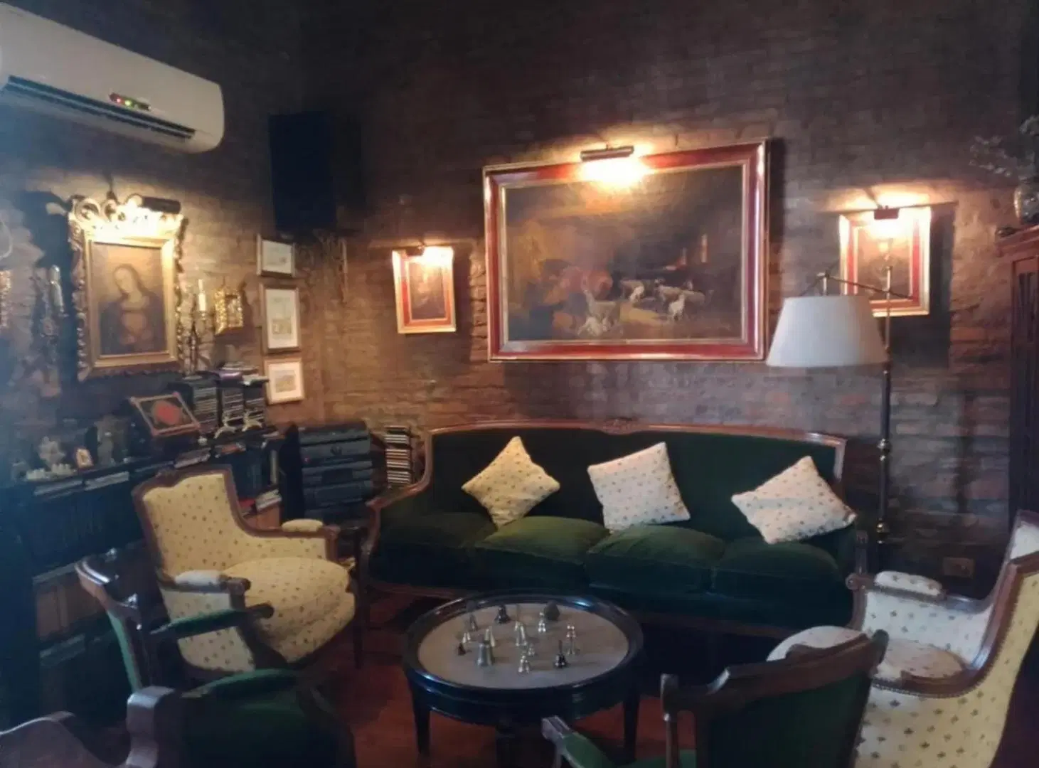 Departamento en venta - 3 Dormitorios 2 Baños - San Telmo 2