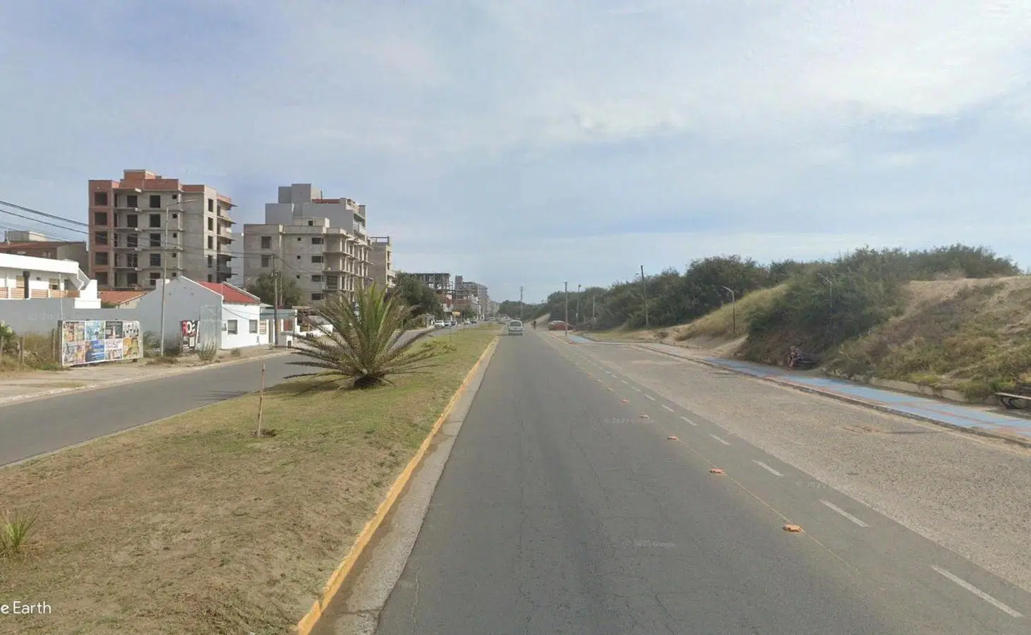 Departamento en venta - 2 Dormitorios 1 Baño - Cochera - 45Mts2 - Mar de Ajó 3