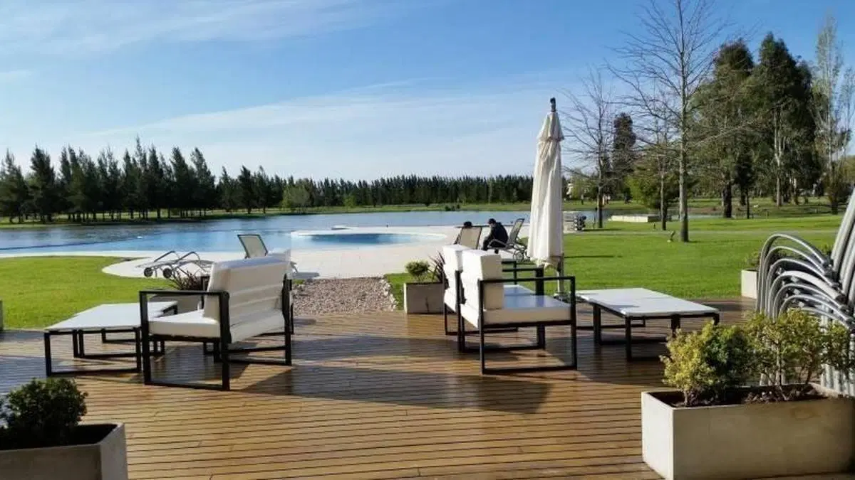 Terreno en venta - 1.200mts2 - Club Miralagos II 5