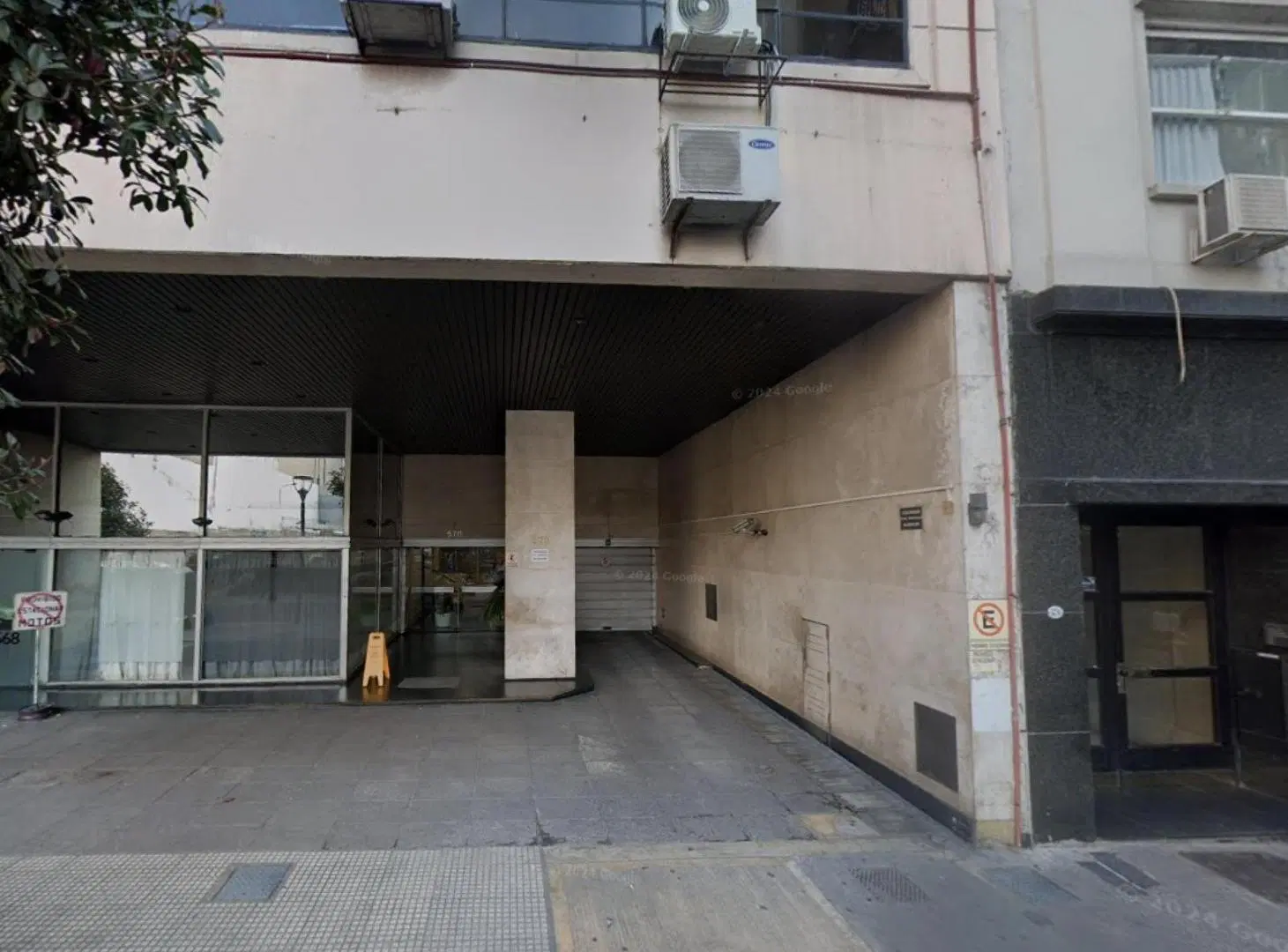 Cochera en venta - 12Mts2 - San Nicolás 4