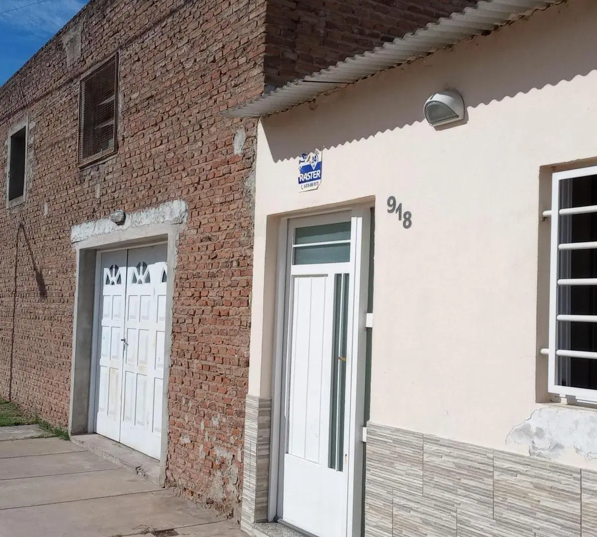 Edificio Comercial en venta - Galpón - Local - Junín 1