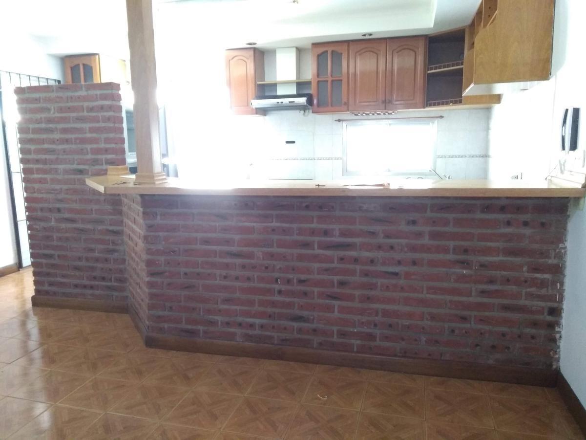 Foto de Casa en venta - 3 Dormitorios 2 Baños - Mar del Plata, imagen 5