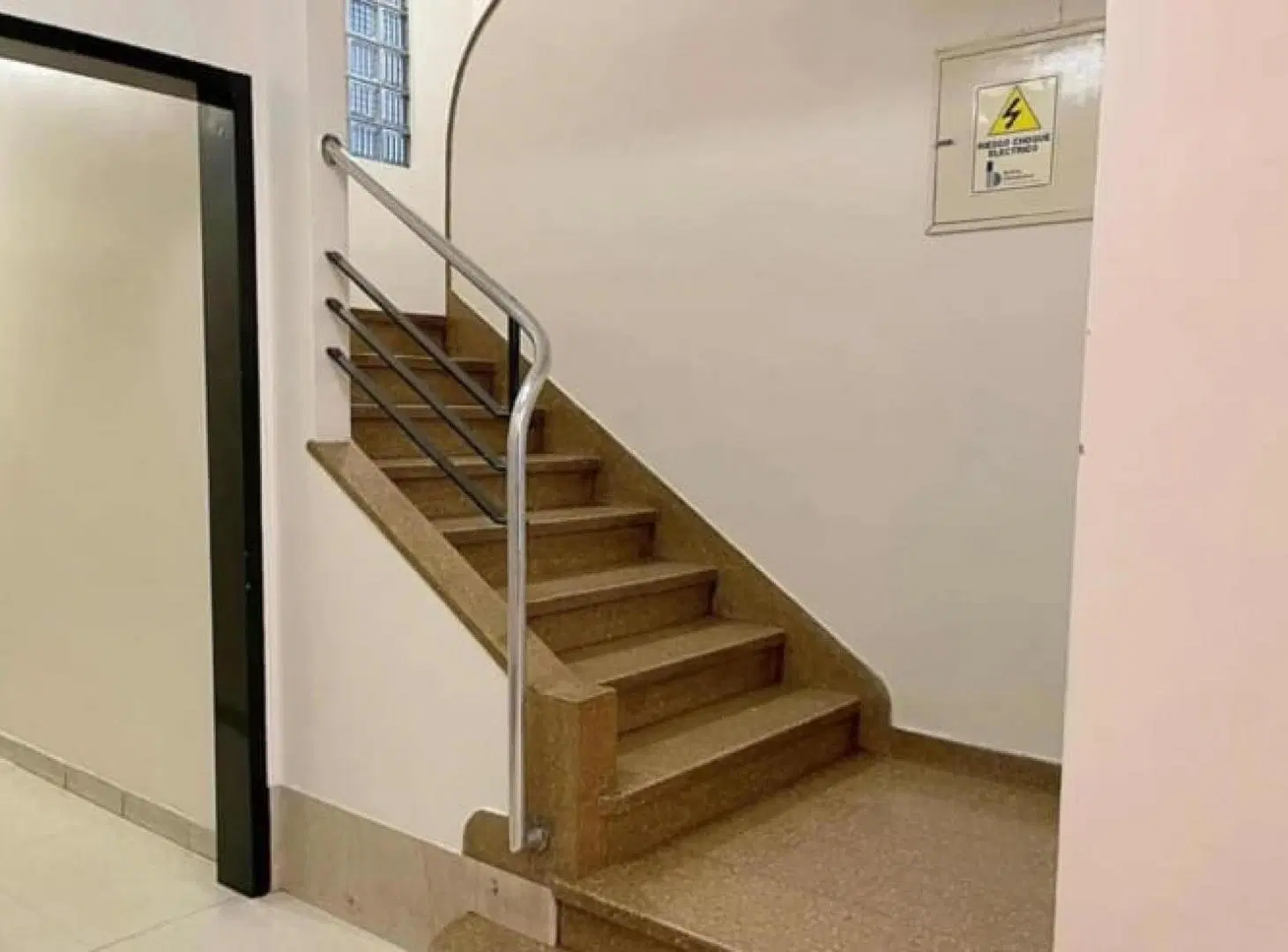 Departamento en venta - 2 Dormitorios 1 Baño - Barrio Norte 2
