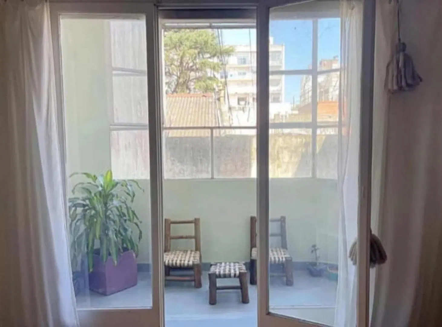 Departamento en venta - 2 Dormitorios 1 Baño - Barrio Norte 4