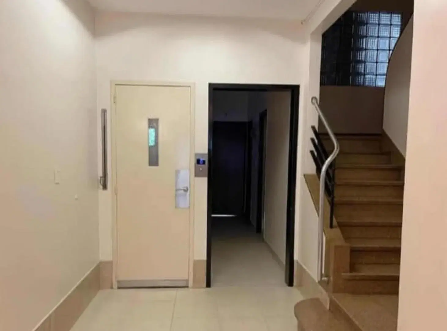 Departamento en venta - 2 Dormitorios 1 Baño - Barrio Norte 5