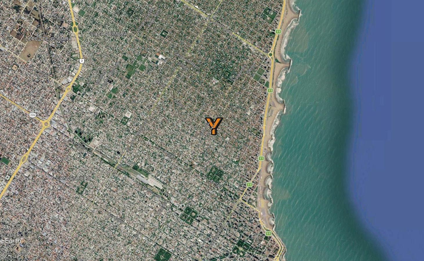 Casa en venta - 3 Dormitorios 2 Baños - 410Mts2 - Mar del Plata