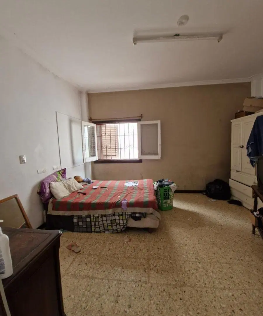 Casa en venta - 3 Dormitorios 2 Baños - 410Mts2 - Mar del Plata 5