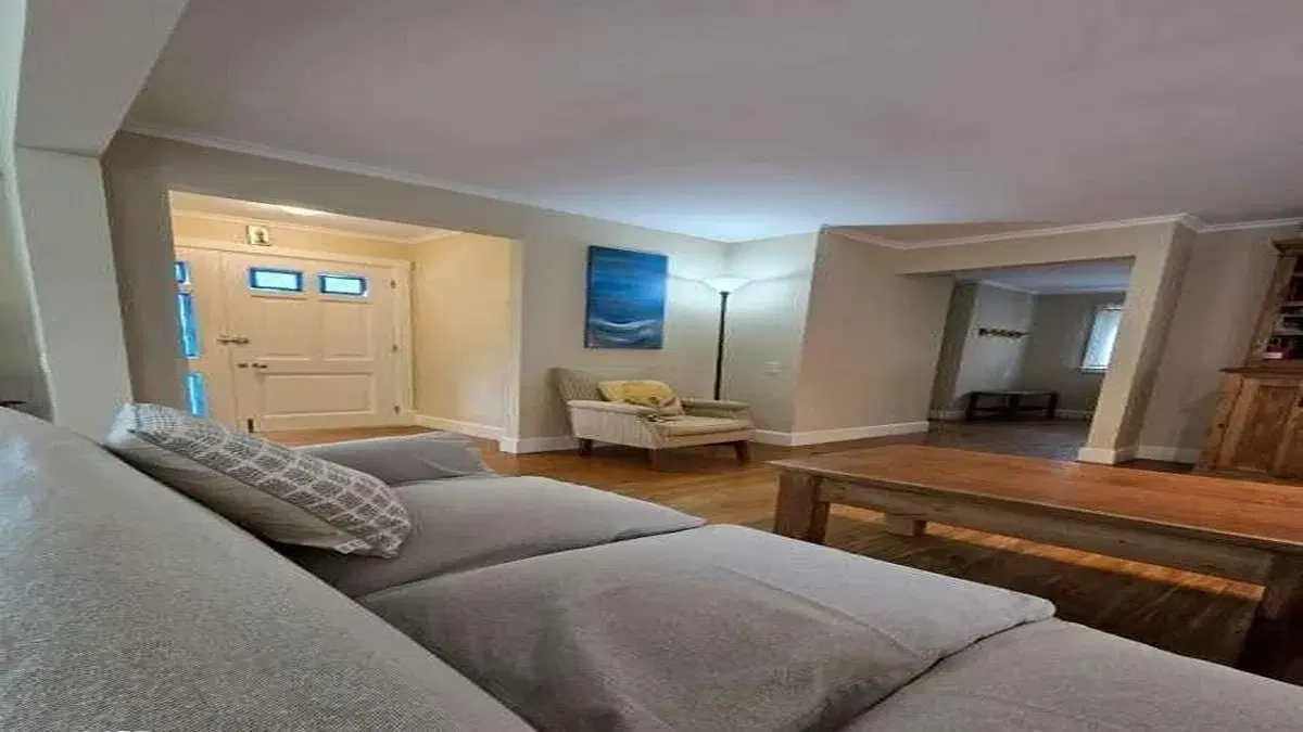 Casa en venta - 4 Dormitorios 2 Baños - Cariló 4