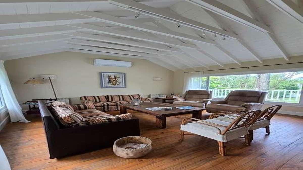 Foto de Casa en venta - 4 Dormitorios 2 Baños - Cariló, imagen 5