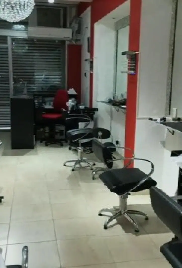 Fondo de comercio en alquiler - Peluqueria - Flores 3