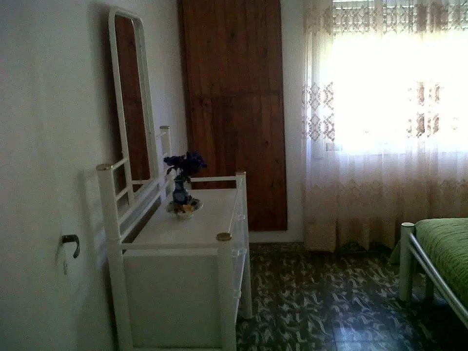 Casa en venta - 2 Dormitorios 1 Baño - Cochera - 970Mts2 - Mayu Sumaj, Córdoba 3