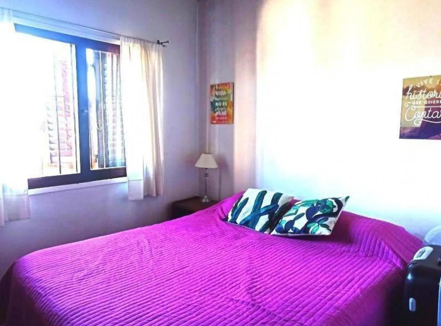 Casa en venta - 4 Dormitorios 3 Baños - Morón 3